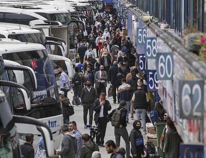Otobüslerde bayram ve ara tatil yoğunluğu: Ek biletler satışa sunulacak